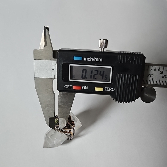 Peridot with White Topaz and Garnet Ring - Picture 4 of 7